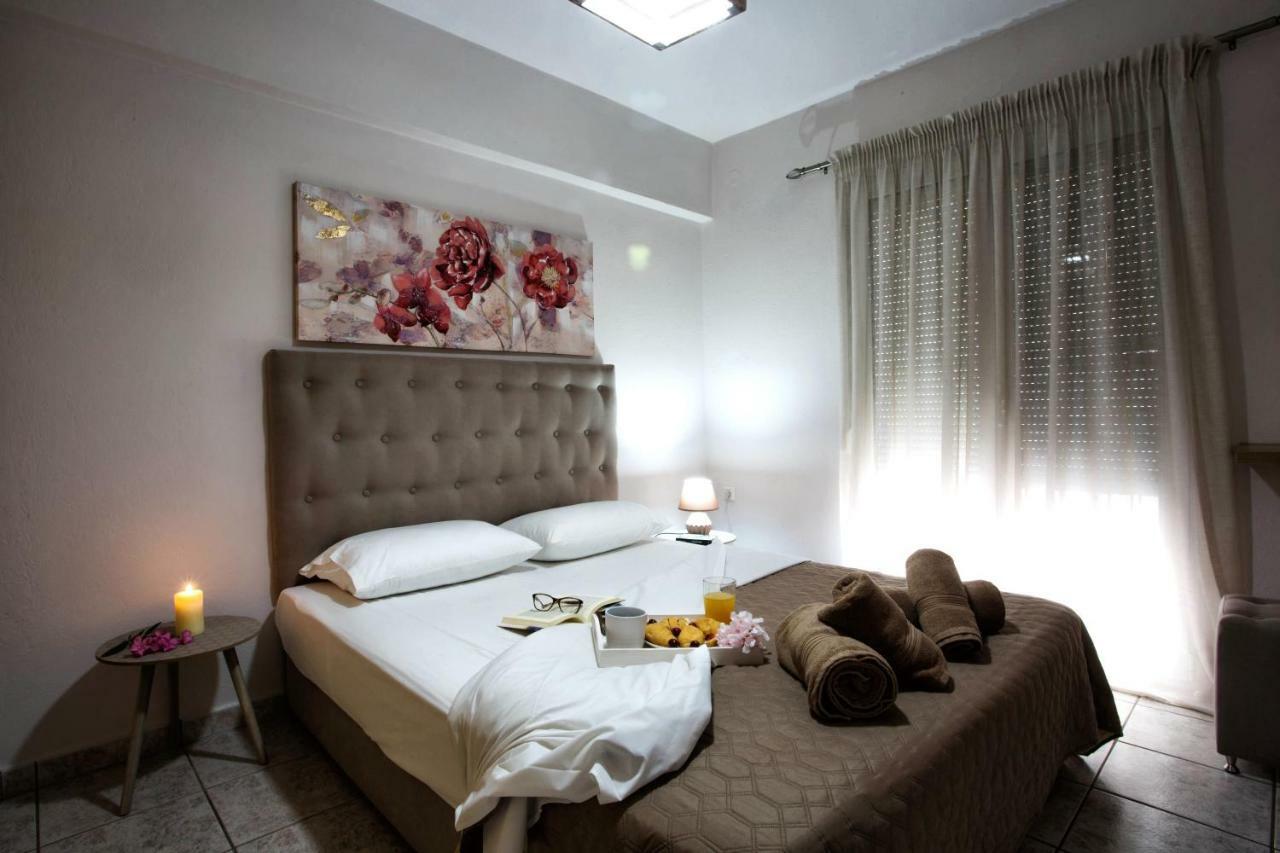 Holiday House Ioanna Nea Peramos  Exterior photo